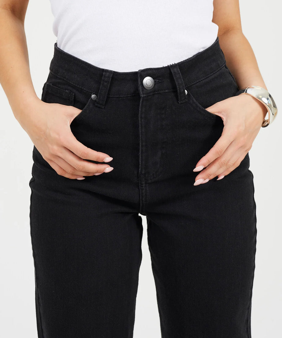 HIGH WAISTED STRAIGHT LEG JEANS, BLACK