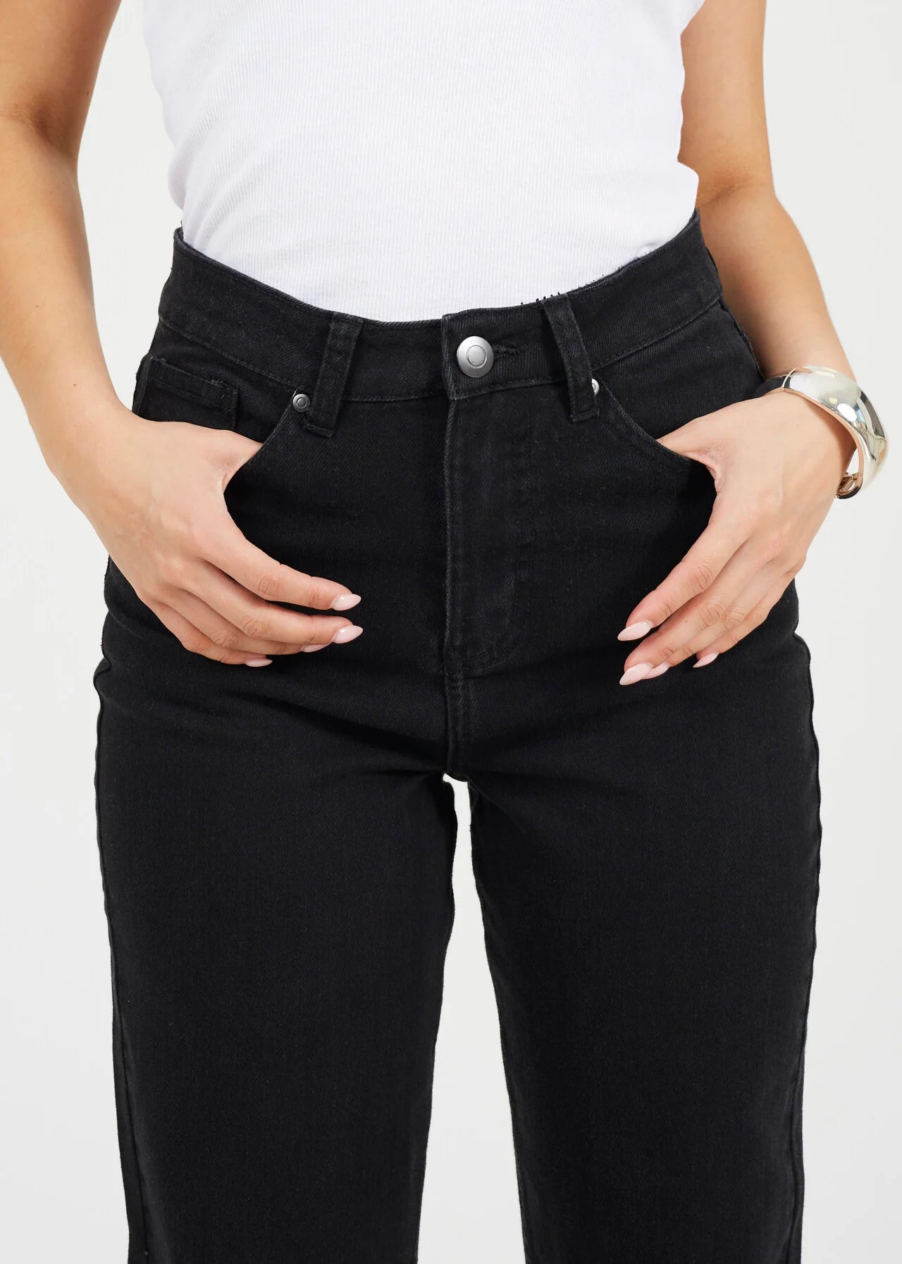 HIGH WAISTED STRAIGHT LEG JEANS, BLACK