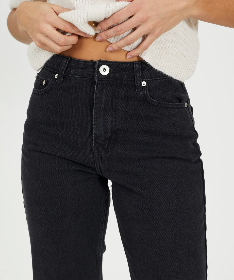 WASHED BLACK FULL LENGTH PARALLEL LEG JEANS