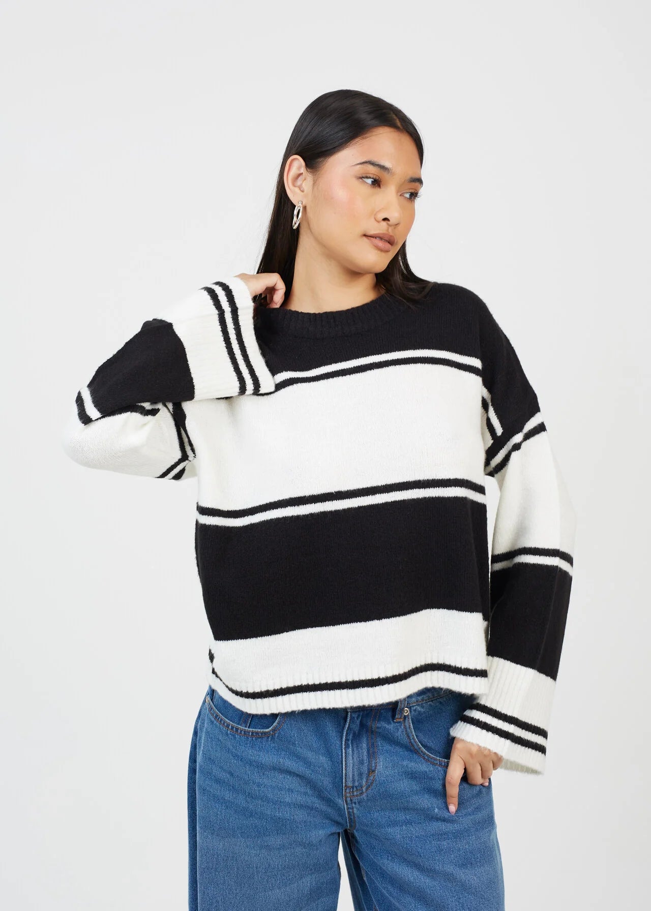 CREW NECK WIDE STRIPED JUMPER, BLACK/CREAM