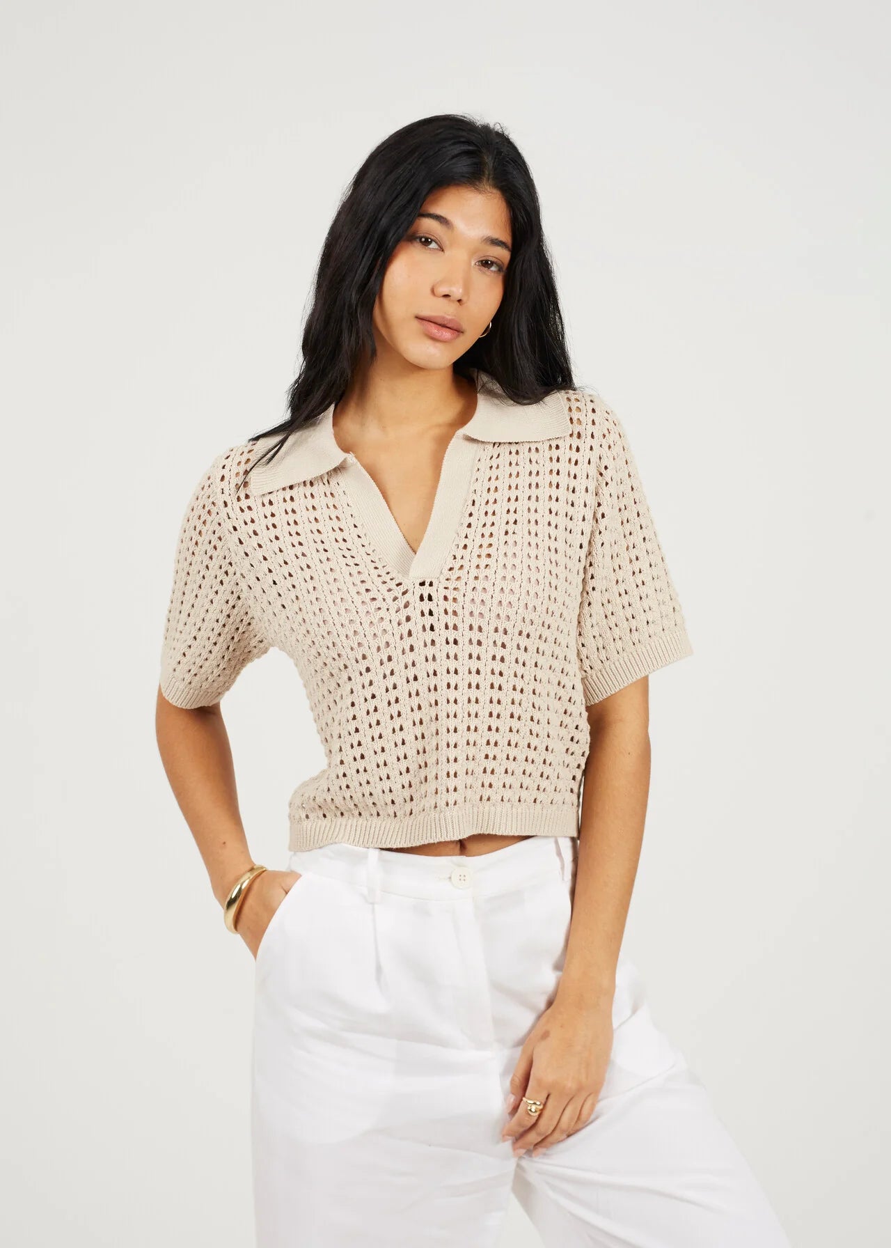 KNITTED CROPPED COLARED T-SHIRT, STONE