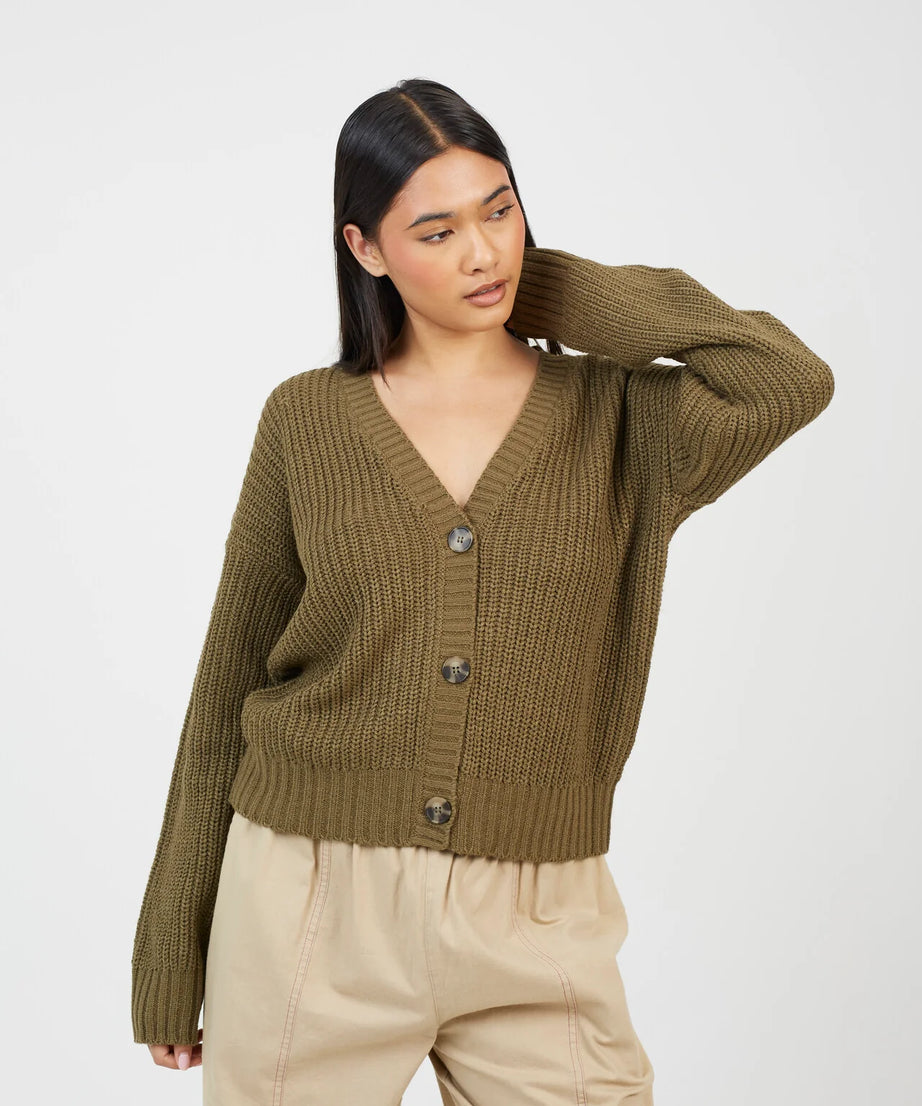 V-NECK FISHERMAN KNIT CARDIGAN, KHAKI