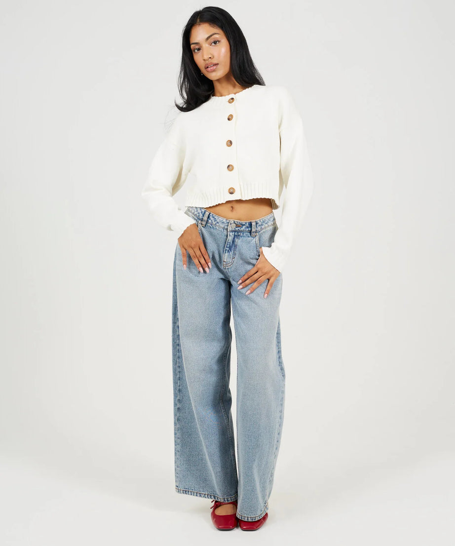 BOXY CREW NECK CARDIGAN, CREAM