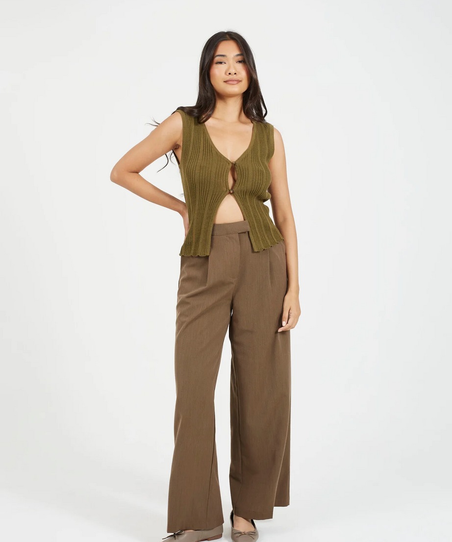 Brave Soul Fine Knit Sleeveless Waistcoat – Khaki | 100% Cotton |