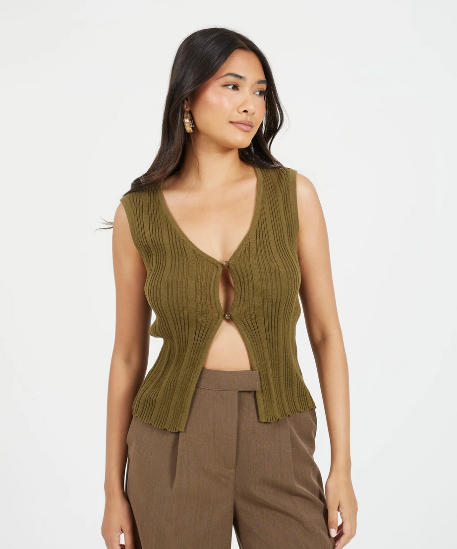Brave Soul Fine Knit Sleeveless Waistcoat – Khaki | 100% Cotton |