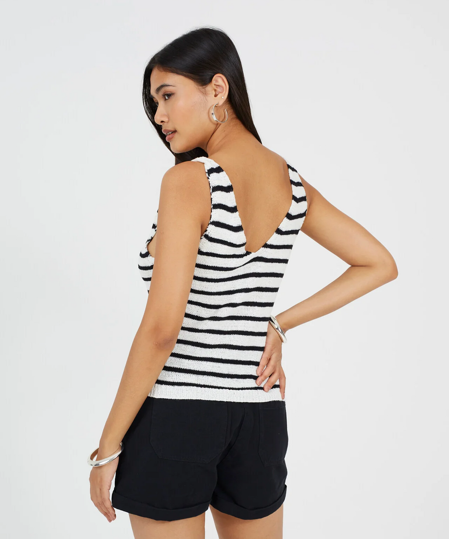 Brave Soul Crepe Yarn V-Neck Knitted Vest – White/Black Stripe