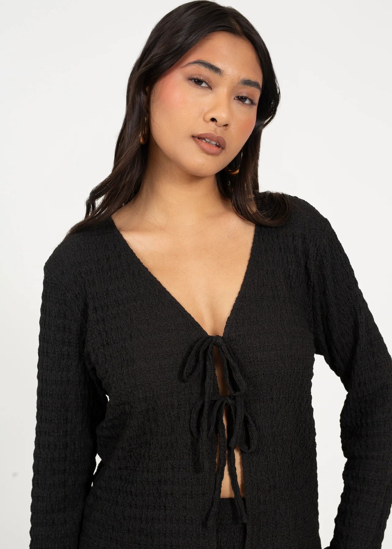 TEXTURED TIE FRONT LONG SLEEVE TOP, BLACK