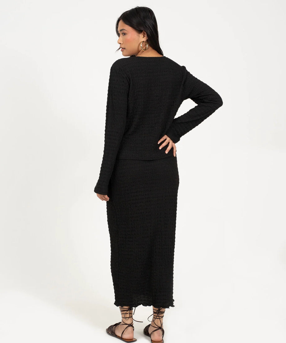 TEXTURED TIE FRONT LONG SLEEVE TOP, BLACK