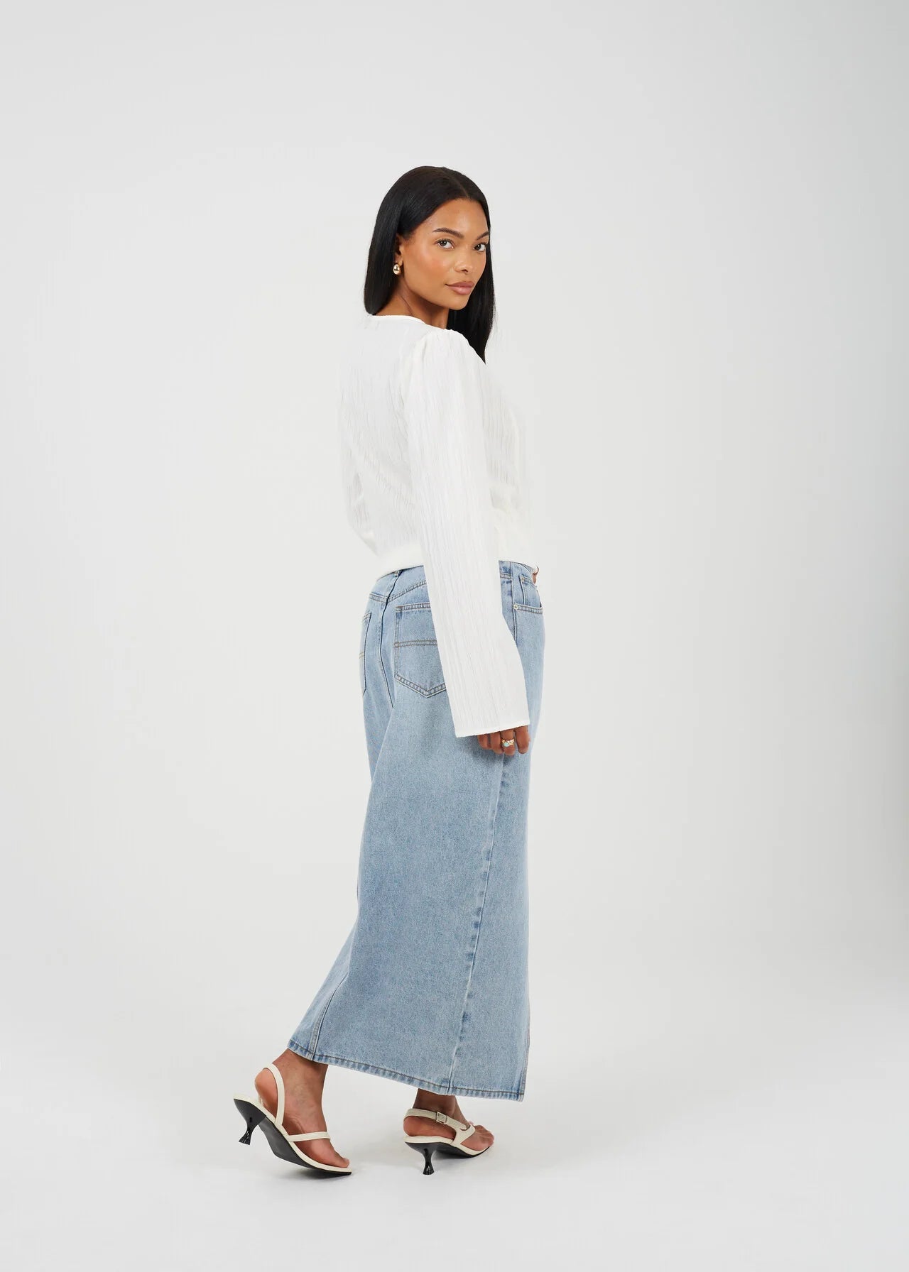 HIGH WAISTED DENIM SKIRT WITH FRONT SPLIT, PALE BLUE WASH