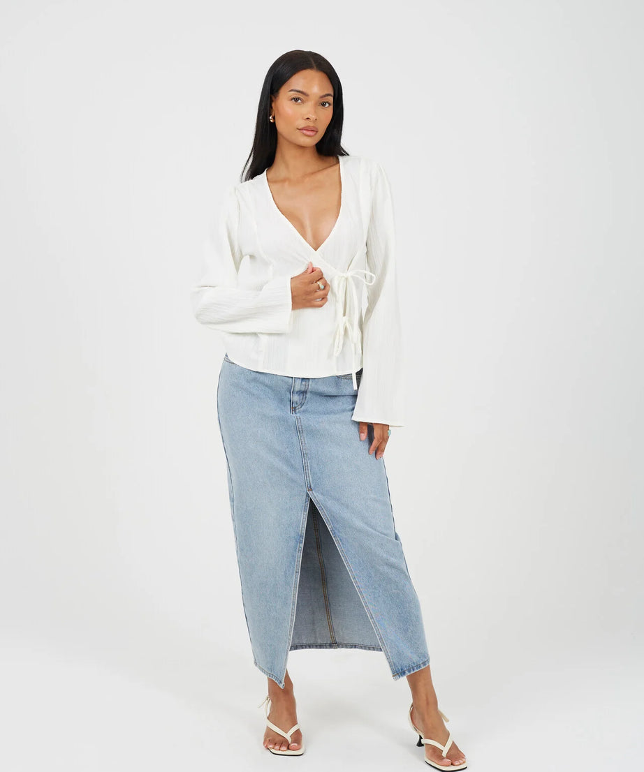 HIGH WAISTED DENIM SKIRT WITH FRONT SPLIT, PALE BLUE WASH