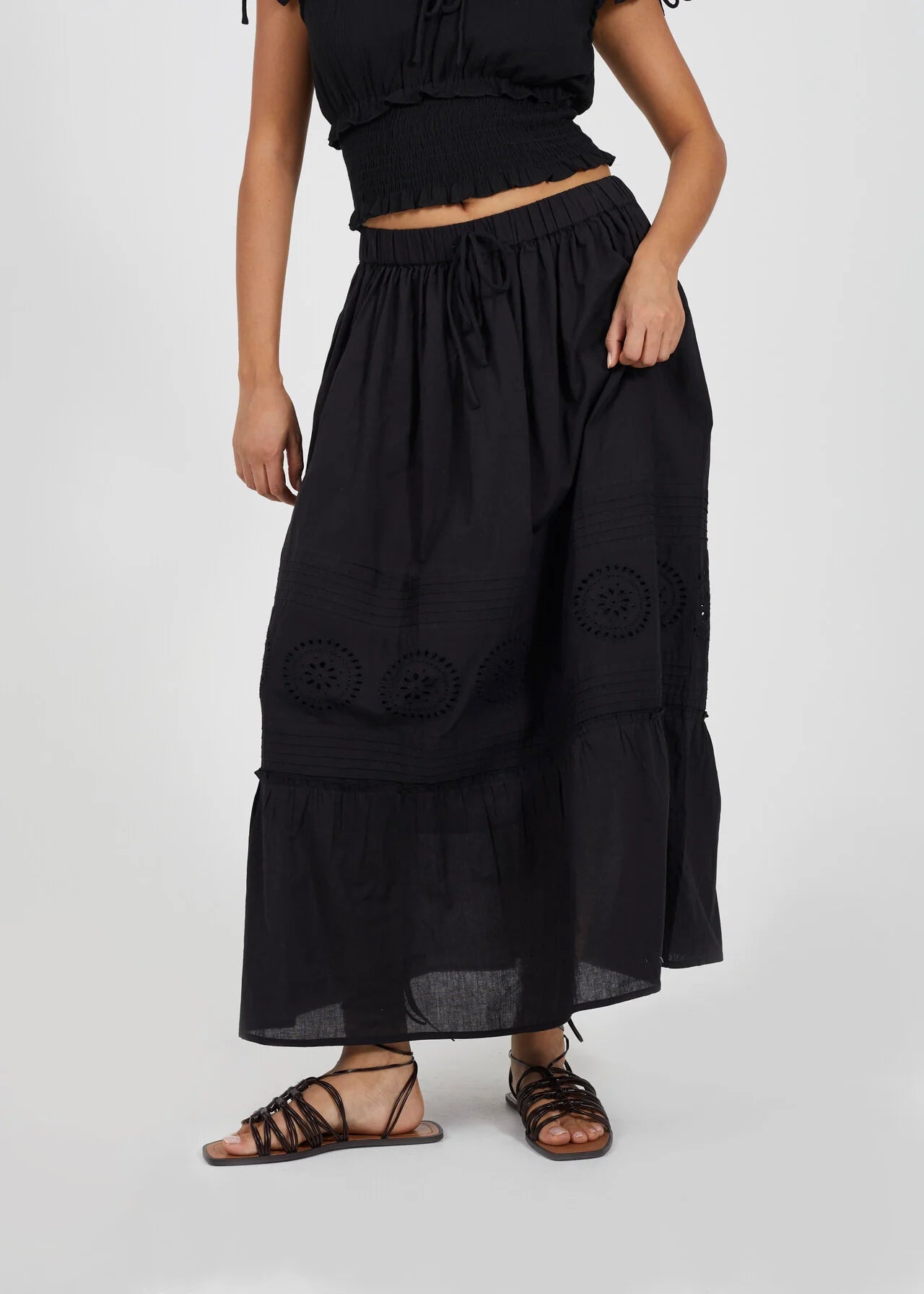 EMBROIDERED TIERED DOUBLE LINED MAXI SKIRT
