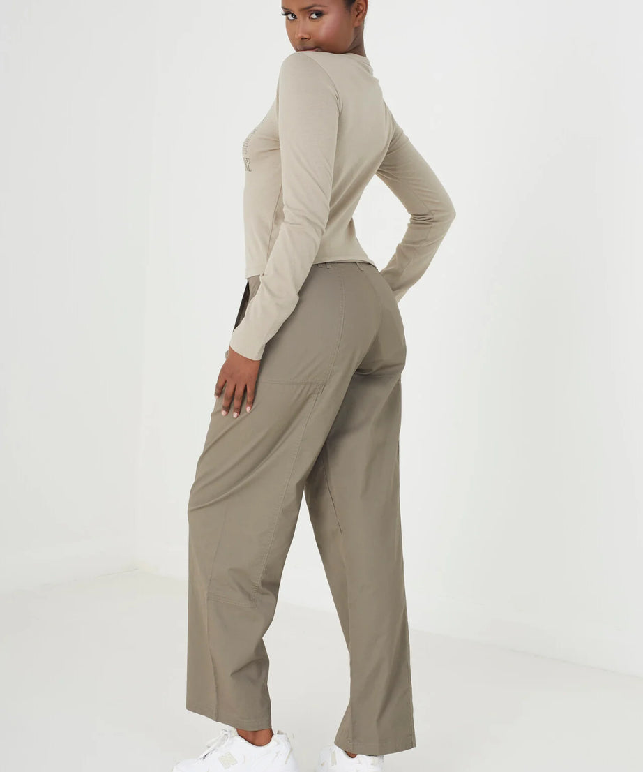 KHAKI UTILITY STYLE CARGO TROUSER