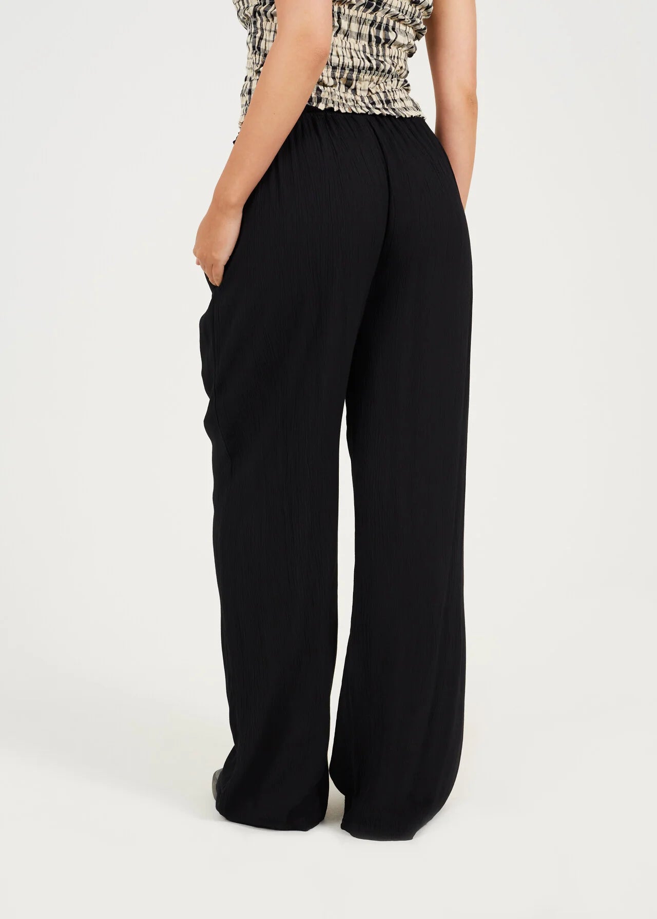 CRINKLE DRAWCORD TEXTURED TROUSERS, BLACK