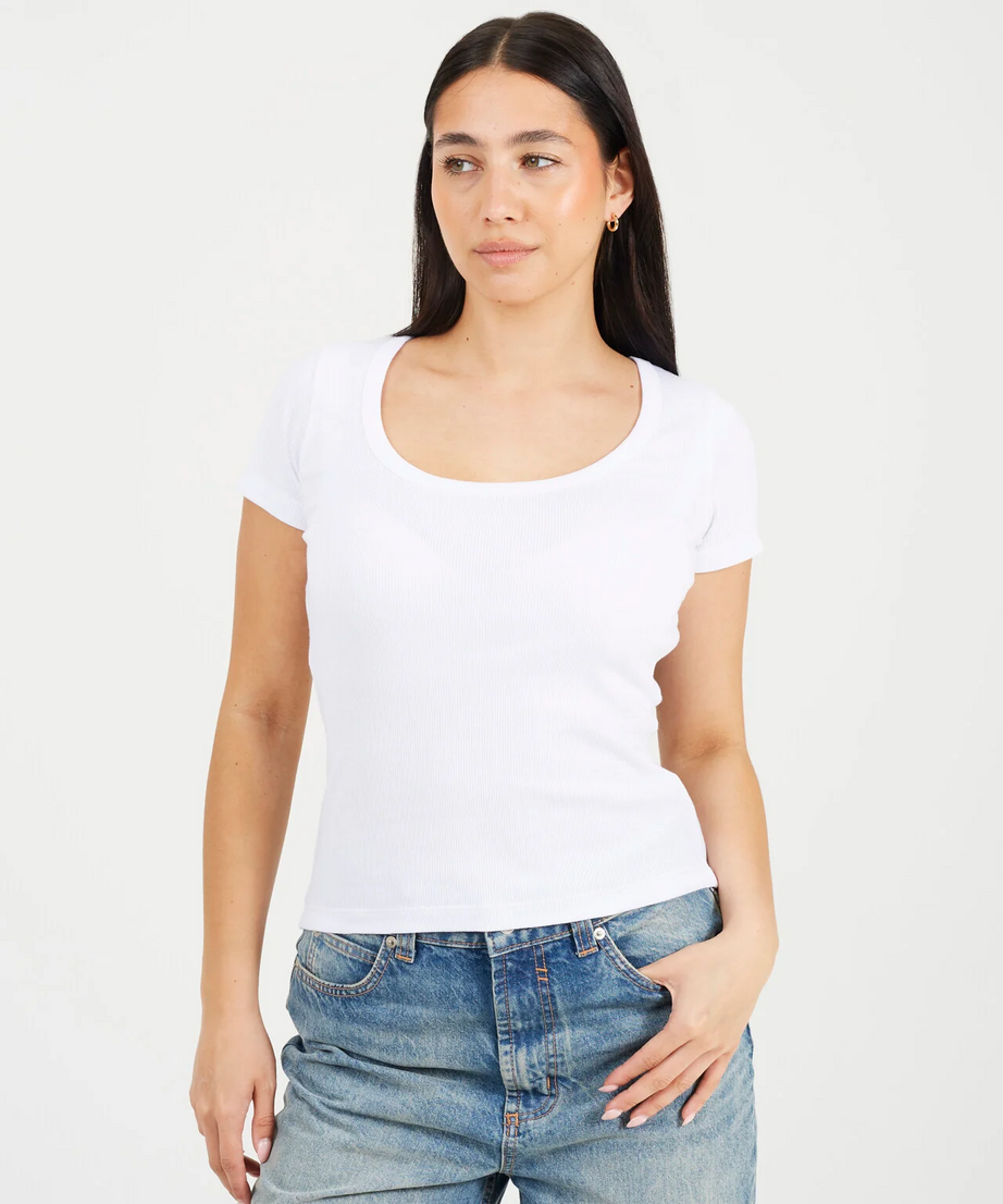 Brave Soul Women’s Scoop Neck Ribbed T-Shirt – White Short Sleeve