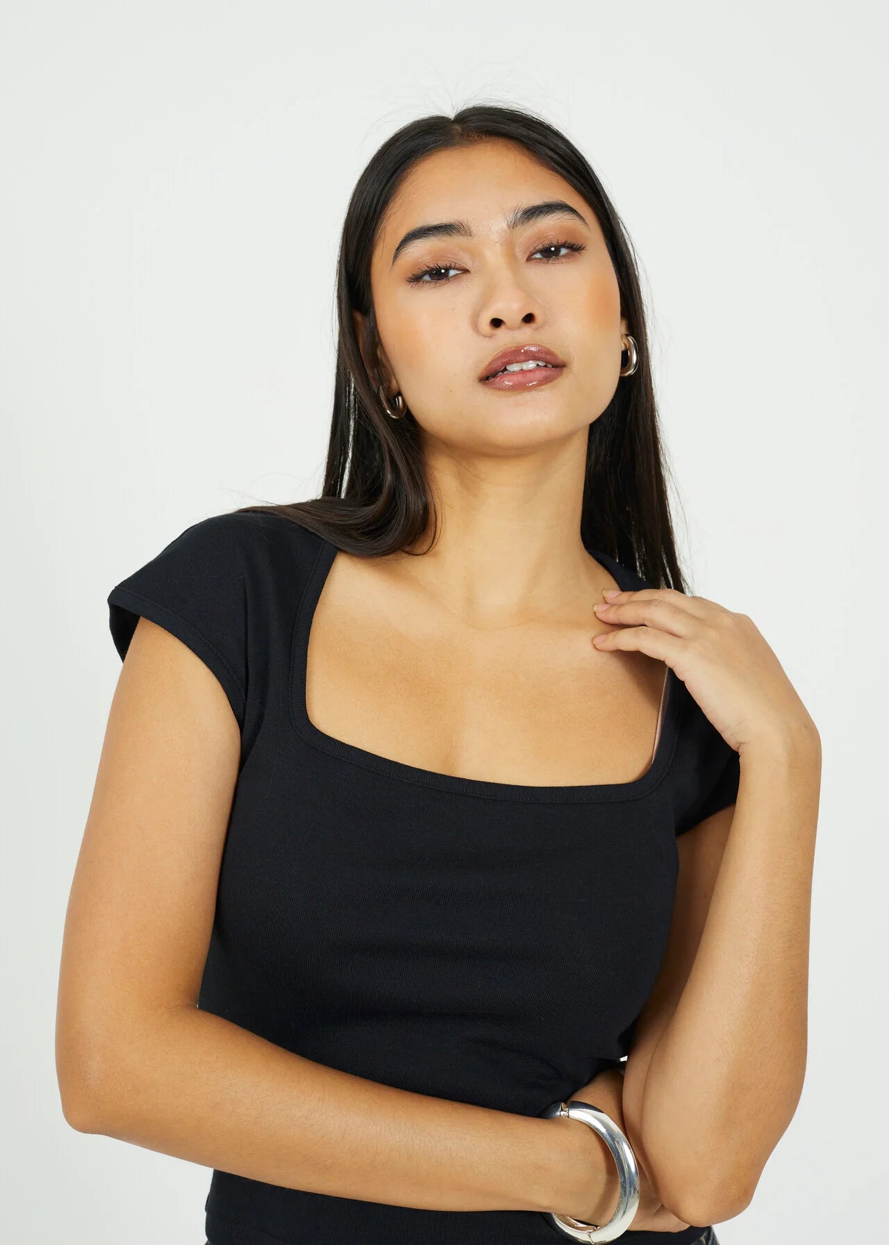 SQAURE NECK SHORT SLEEVE T-SHIRT, BLACK