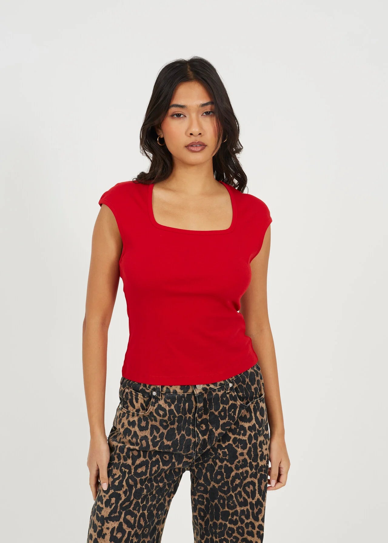 SQAURE NECK SHORT SLEEVE T-SHIRT, RED