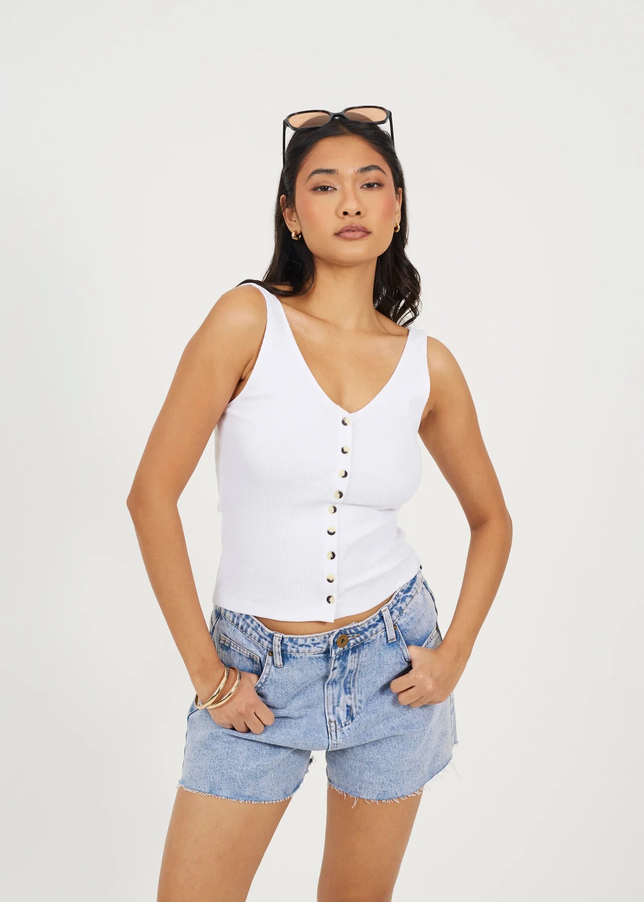 RIBBED BUTTON DOWN VEST, BLACK AND WHITE