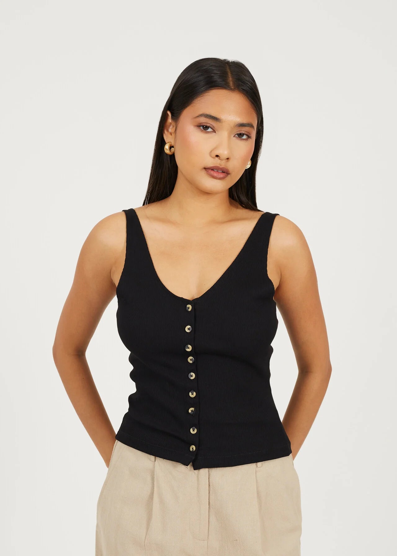 RIBBED BUTTON DOWN VEST, BLACK AND WHITE