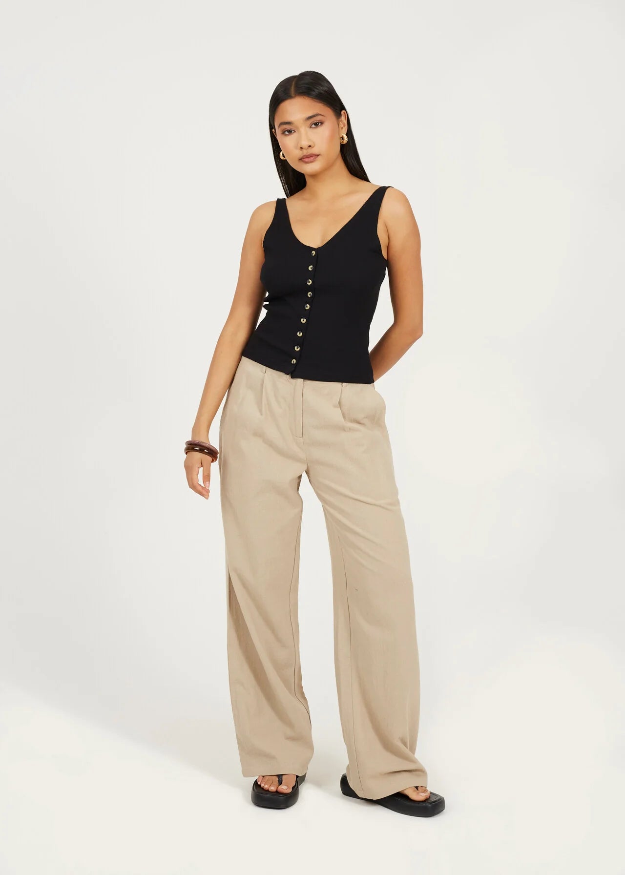 RIBBED BUTTON DOWN VEST, BLACK AND WHITE