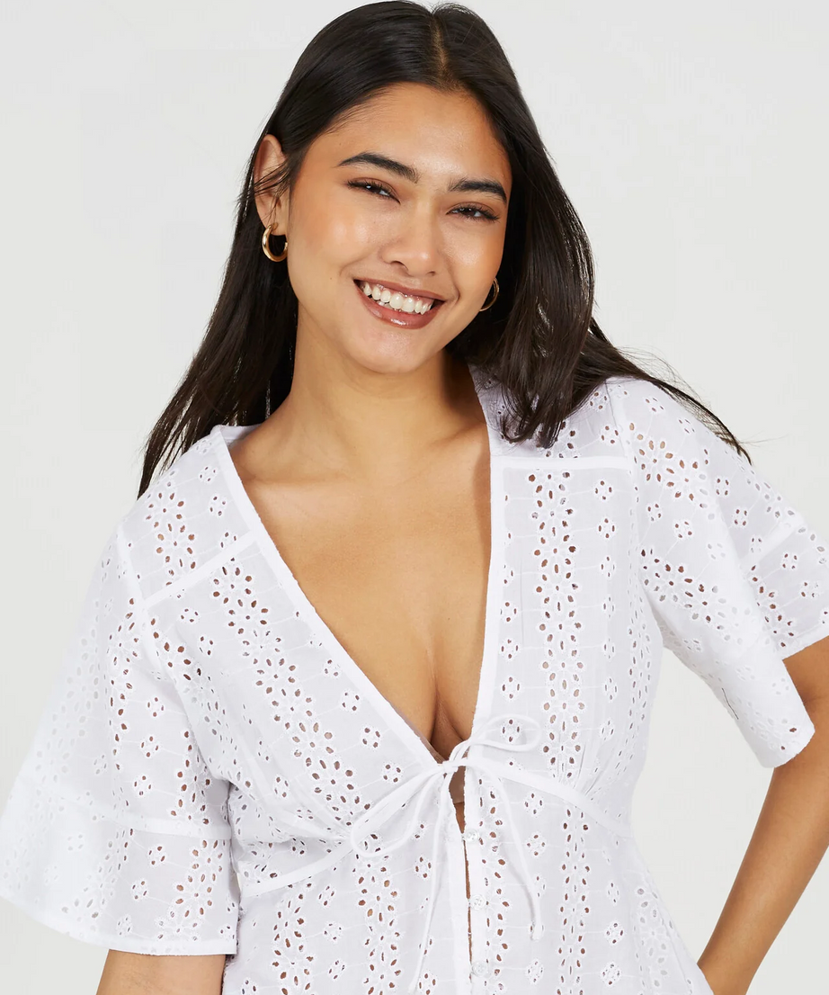 Brave Soul Boxy Embroidered Tie-Front Top – White Cotton Blouse