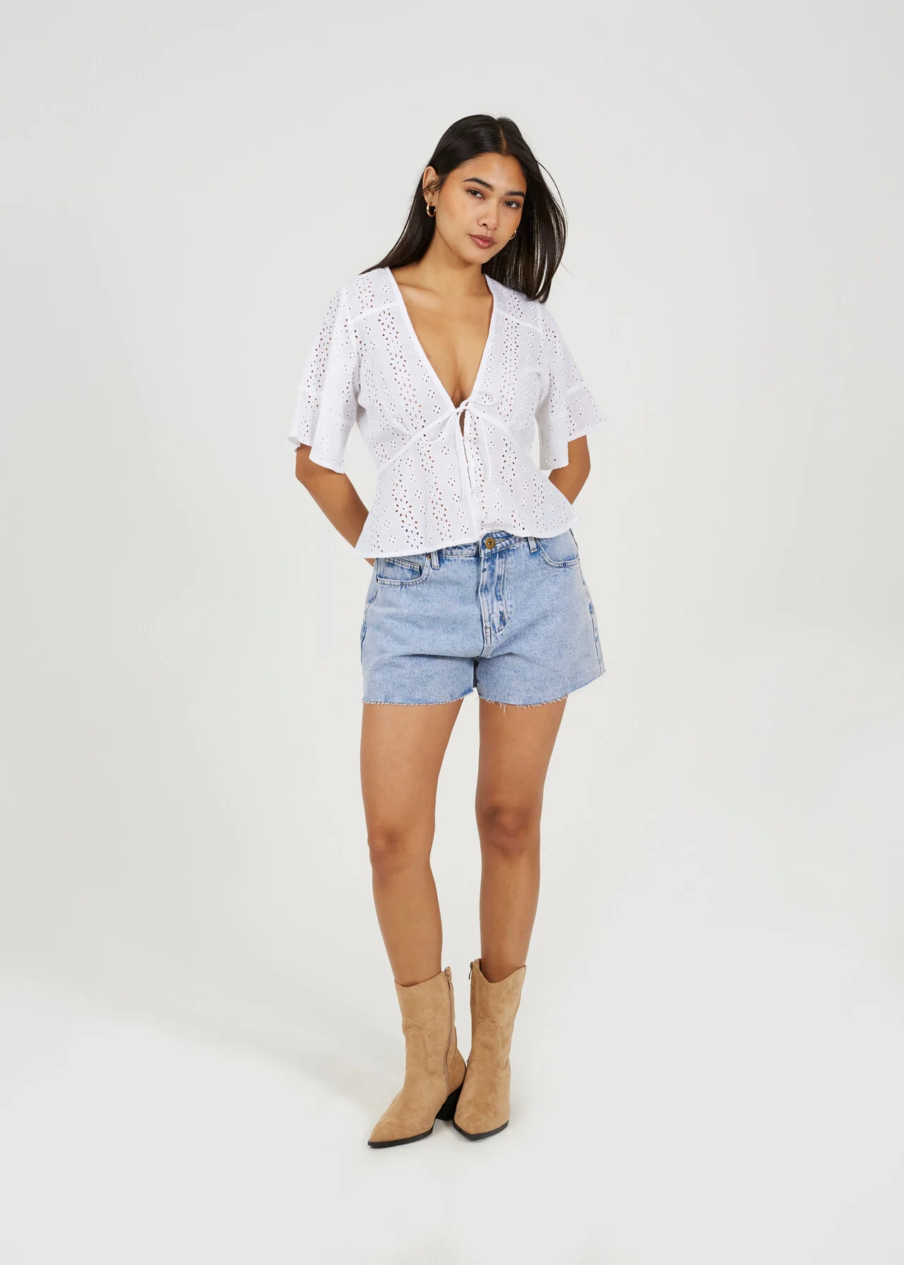 Brave Soul Boxy Embroidered Tie-Front Top – White Cotton Blouse