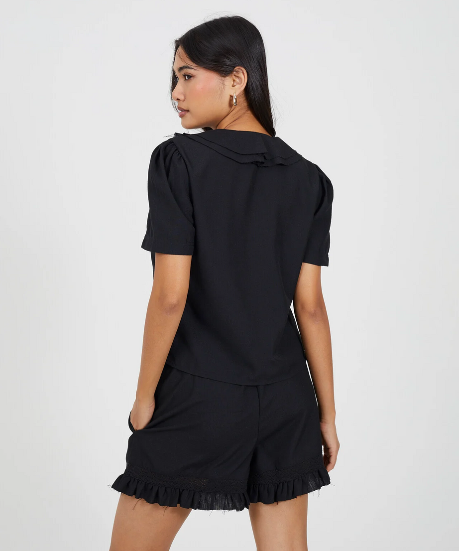 Brave Soul Tie-Front Frill Neck Woven Top – Black Short Sleeve