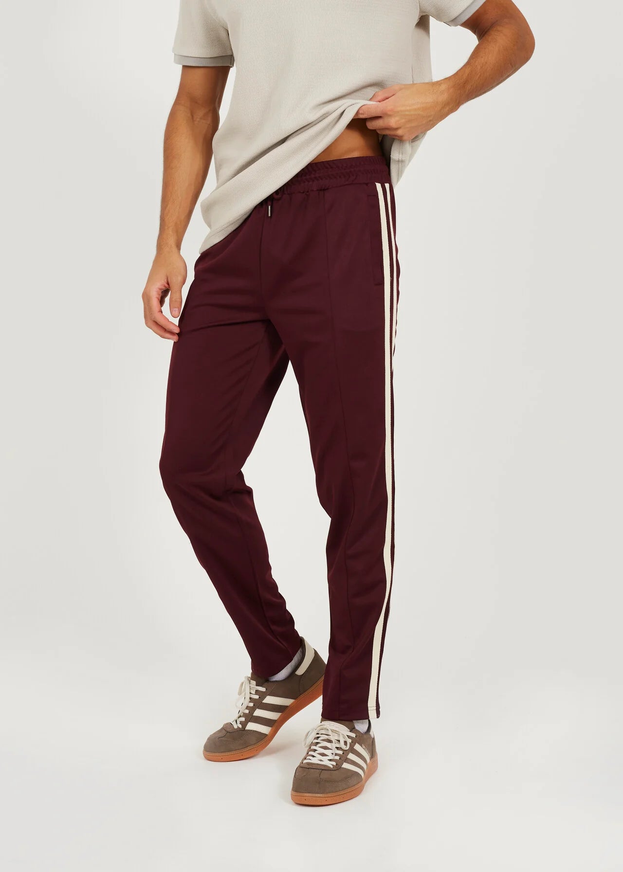CONTRAST SIDE STRIPE WIDE LEG JOGGERS, BURGUNDY