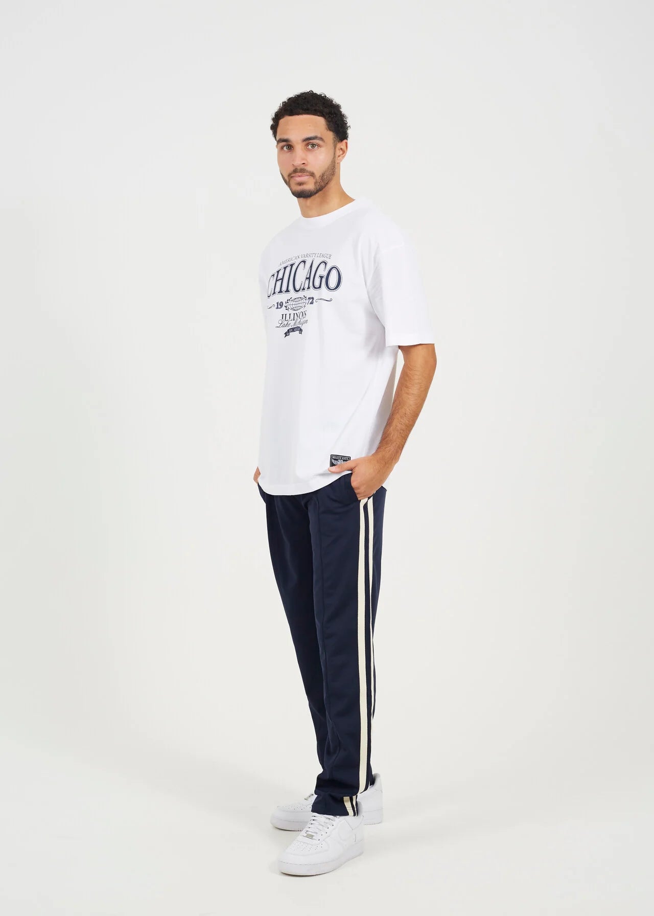 CONTRAST SIDE STRIPE WIDE LEG JOGGERS, NAVY