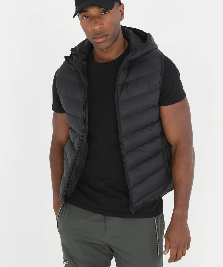 BLACK HOODED ZIP THROUGH CHEVRON QUILTED GILET