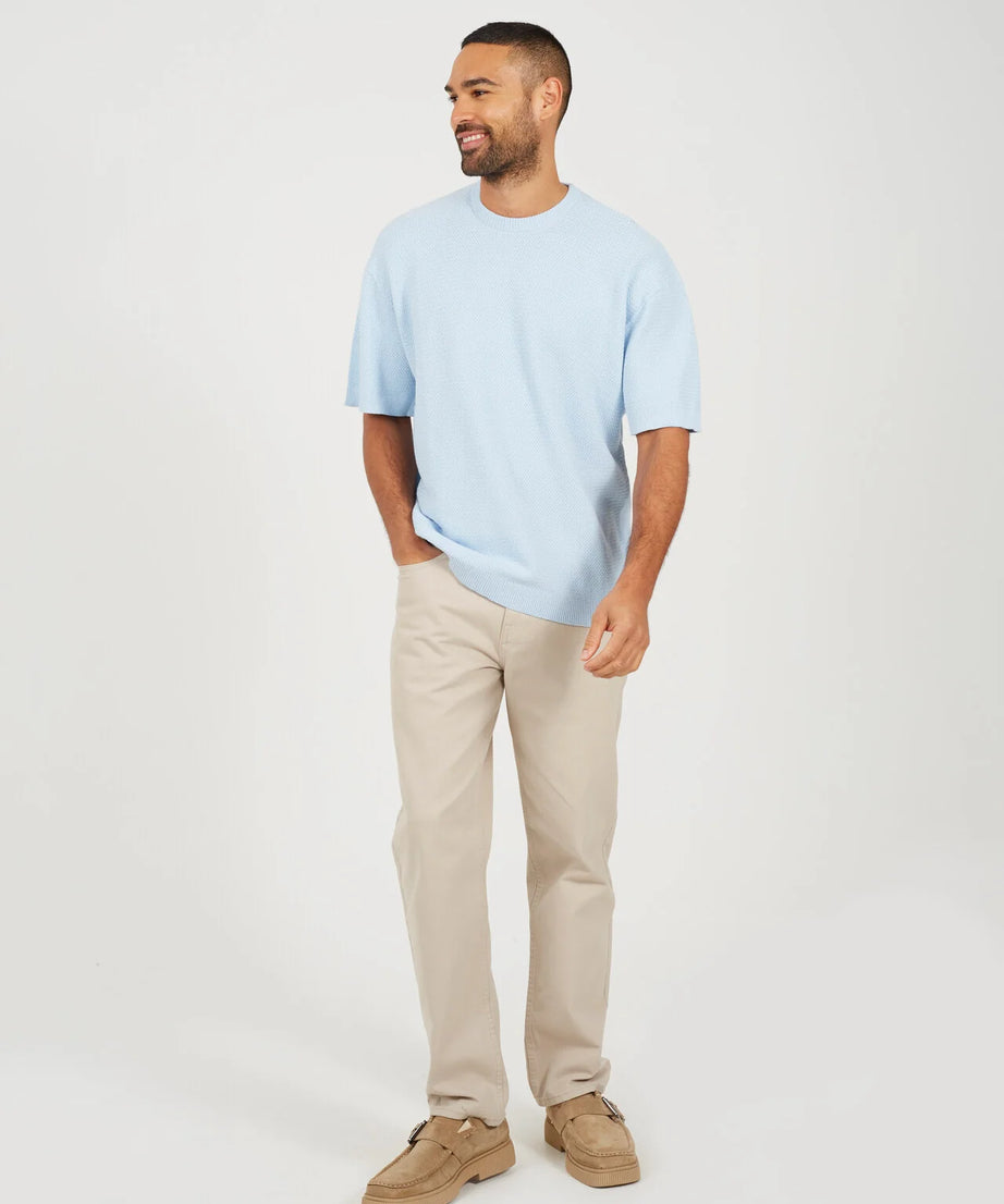 LIGHT BLUE KNITTED CREW NECK TOP