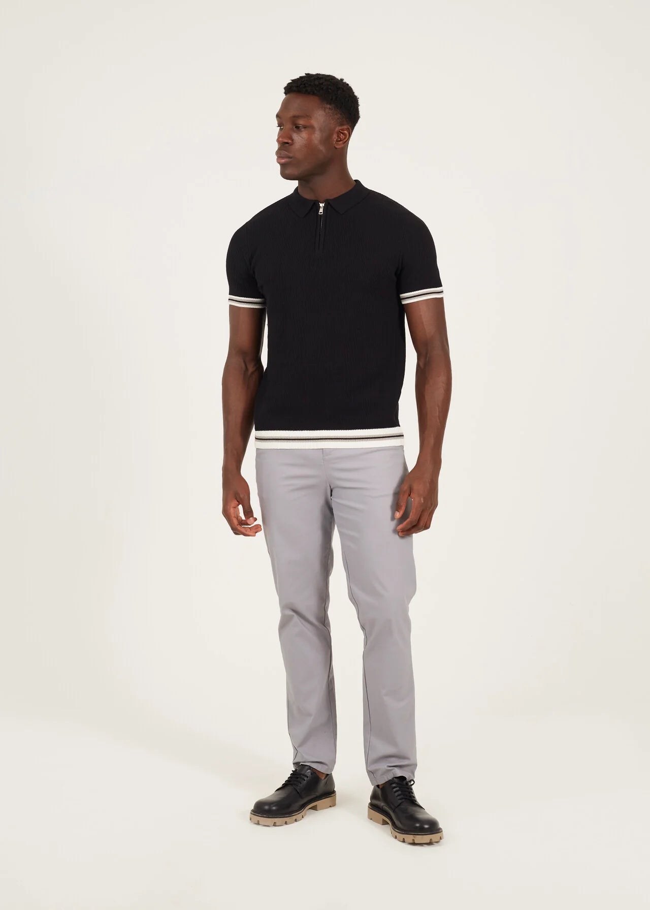 BLACK KNITTED POLO NECK WITH STRIPED TIPPING