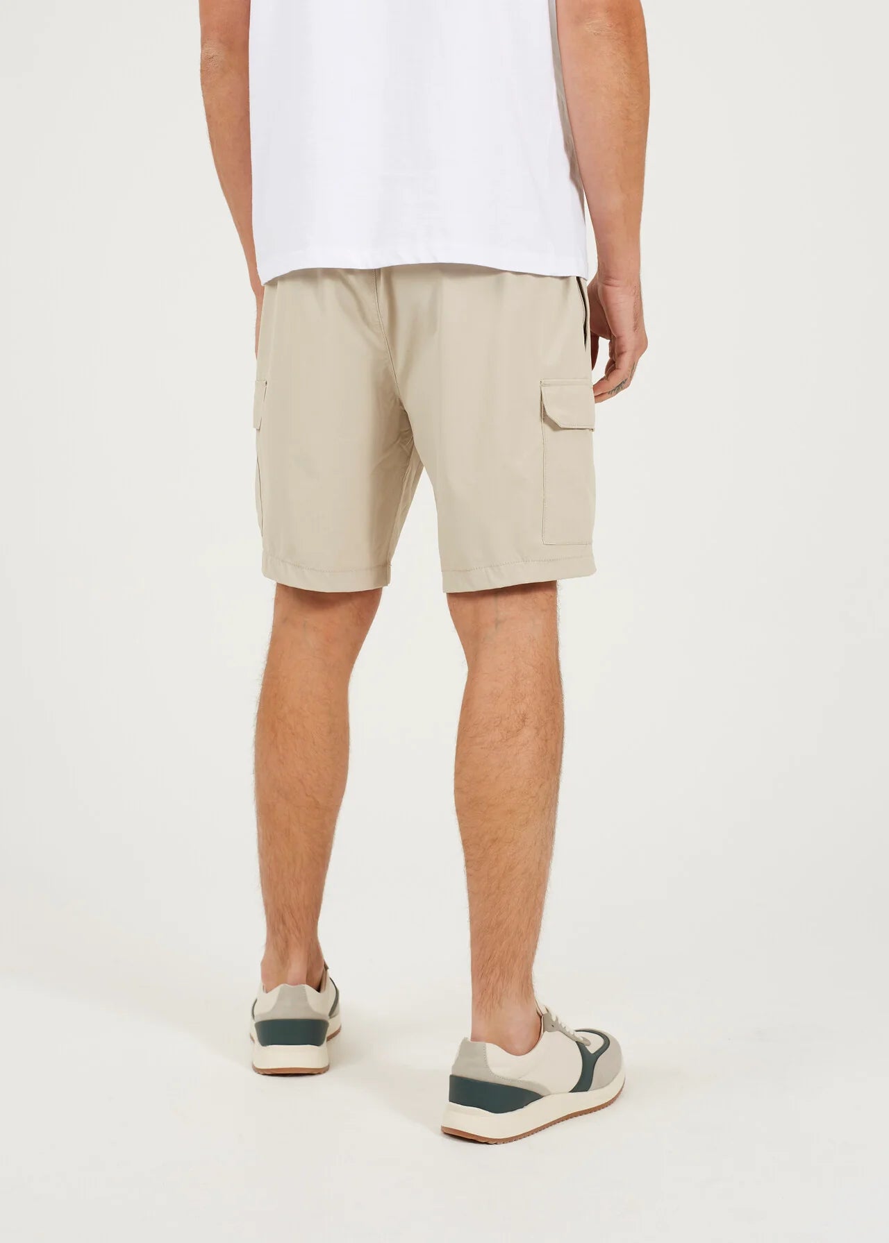 CARGO STYLE WOVEN SHORTS