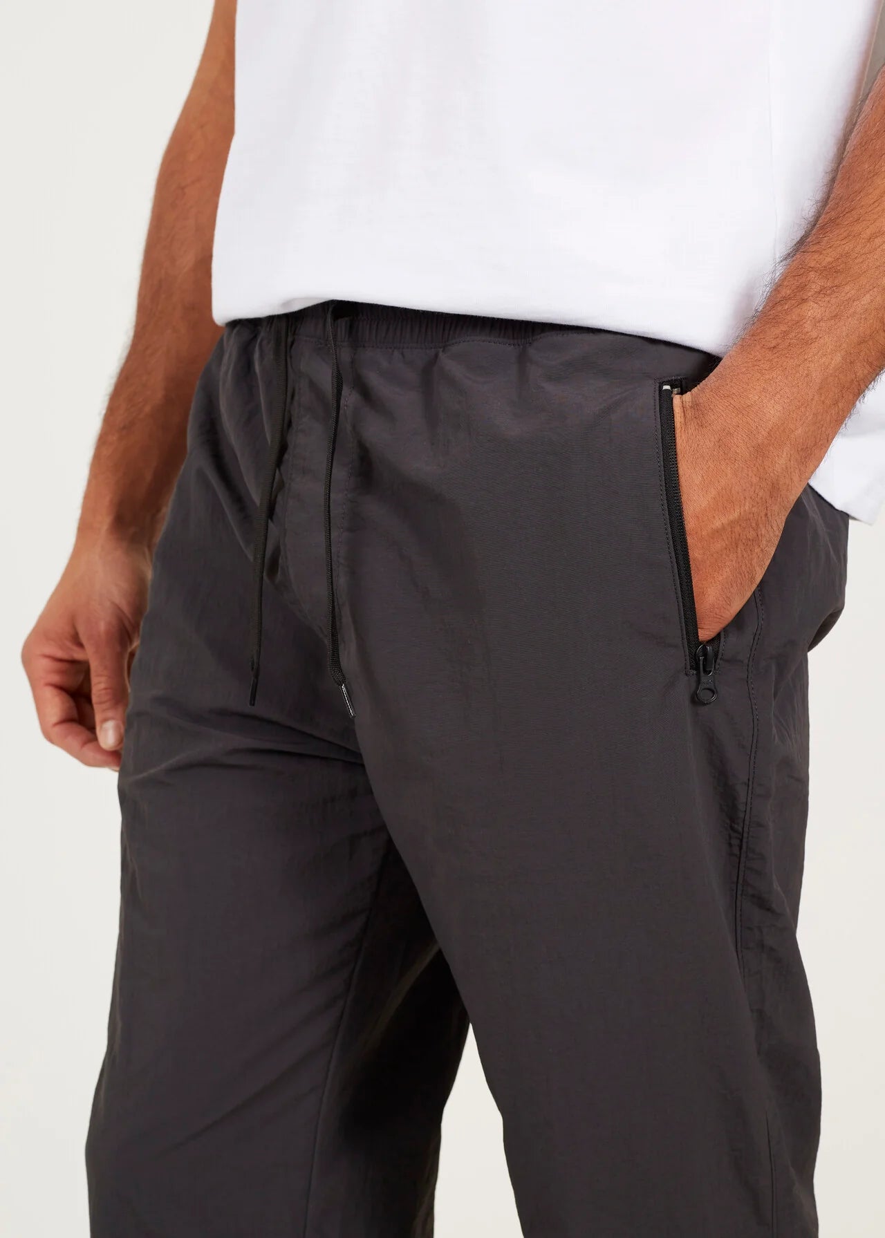 TASLAN LOOSE FIT CARGO PANTS, DARK GREY