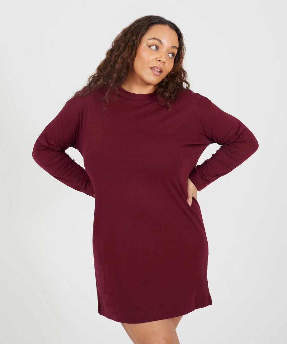 PLUS SIZE LONG SLEEVE JUMPER DRESS