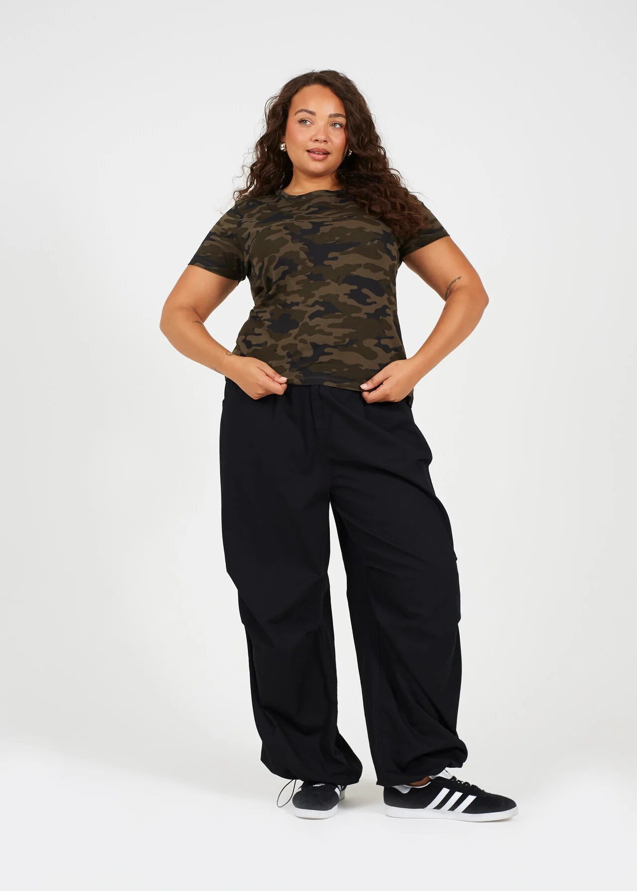 PLUS SIZE CAMOUFLAGE PRINT SHORT SLEEVE T-SHIRT