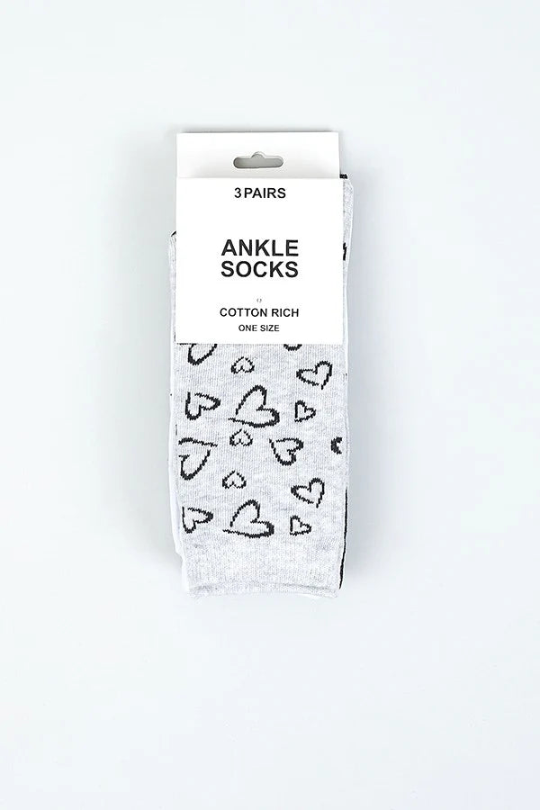 HEART DESIGN THREE PACK ANKLE SOCKS